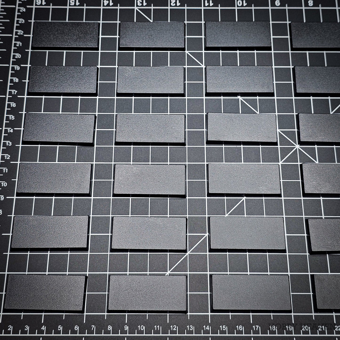 50x25mm Rectangular Plain Plastic Bases