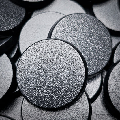 28mm Round Plain Plastic Bases for Wargaming Miniatures | Hobby Heaven